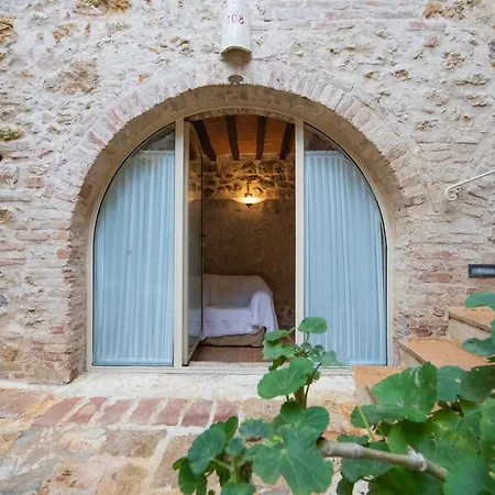 Tenuta Decimo - Dini Farm stay San Gimignano