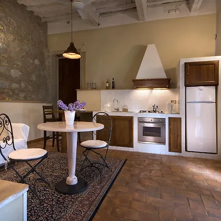Tenuta Decimo - Dini Alojamento de Turismo Rural *